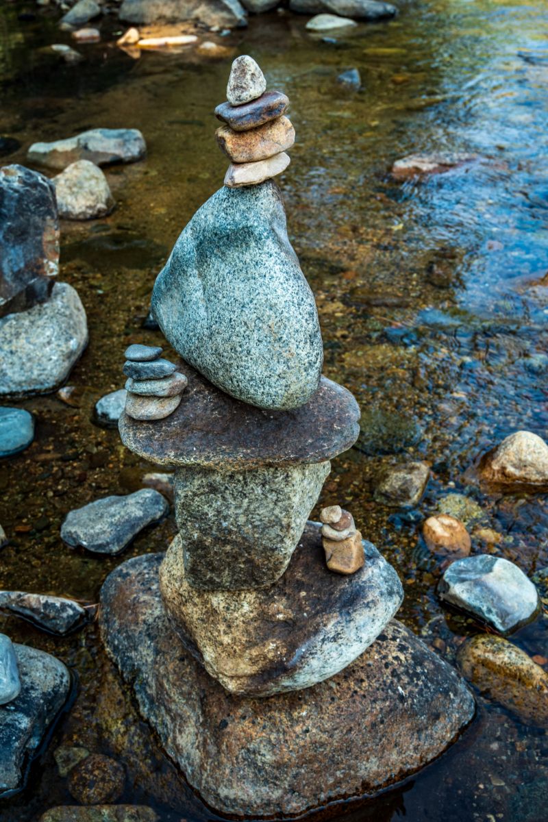 stacked rocks meaning